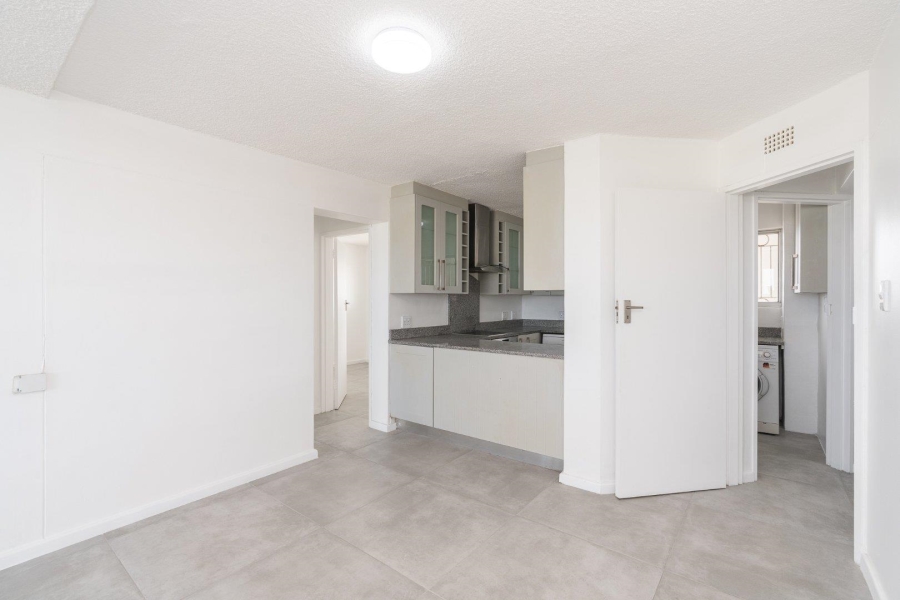 To Let 3 Bedroom Property for Rent in Muizenberg Western Cape